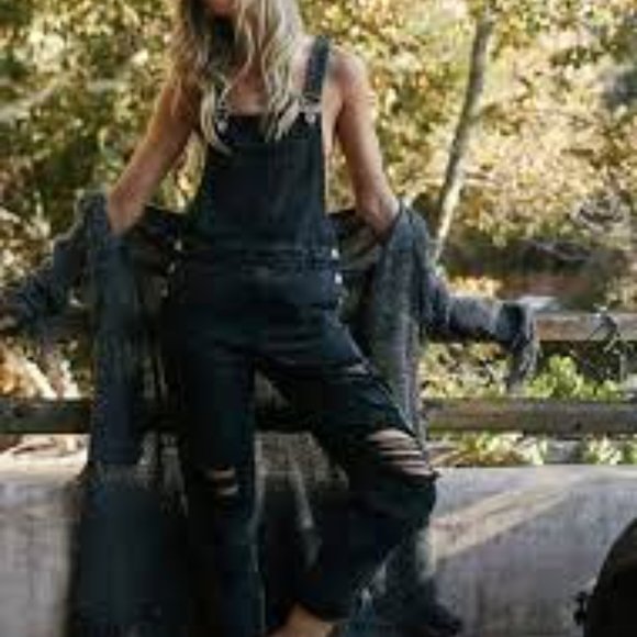 SOLD ON DEPOP - Picture 4 of 8